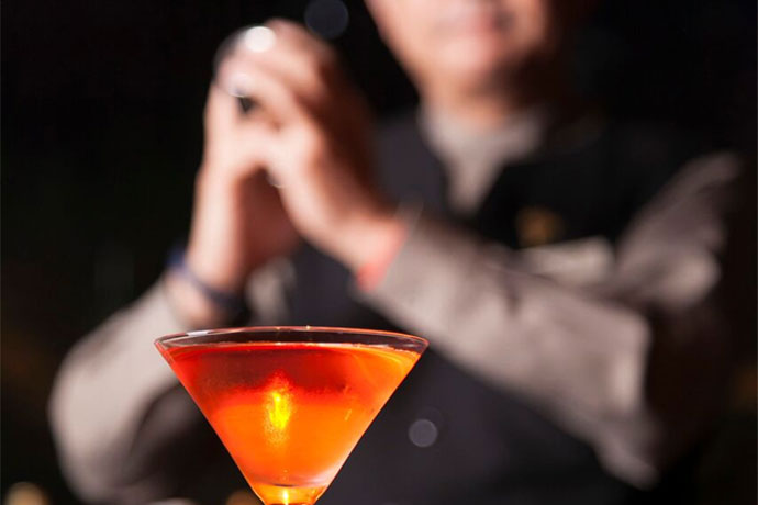 Bar